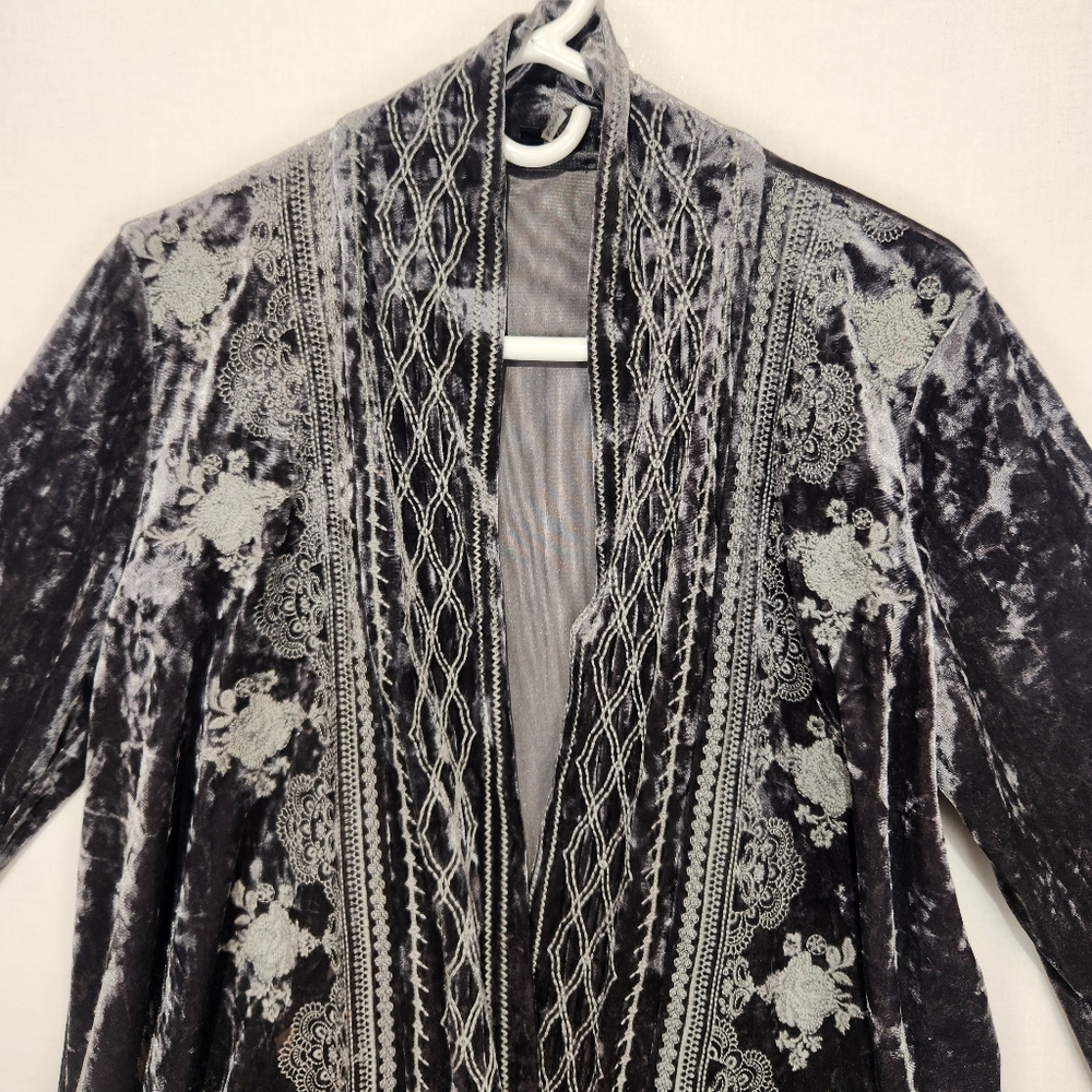 Andree by Unit Elegant Velvet Embroidered Gray Jacket Size M - Picture 5 of 9